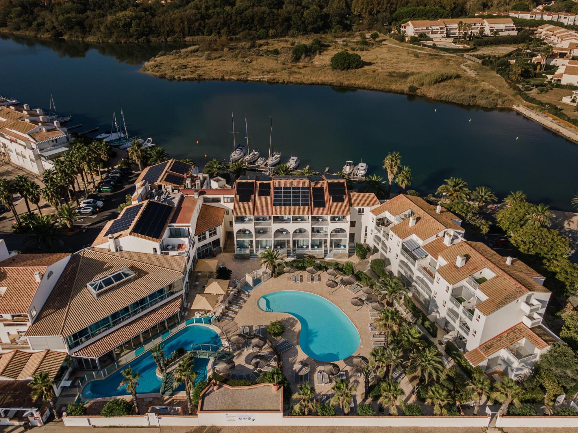 Les Bulles De Mer - Hotel & Spa Sur La Plage Сен-Сиприен Экстерьер фото